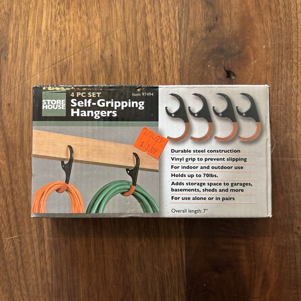 Storehouse Self Gripping Hangers 4 Piece Set Holds Up To 70 lbs Durable Steel